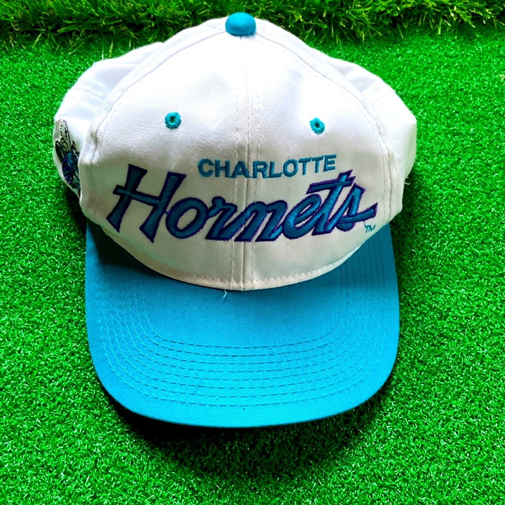 Charlotte hornets vintage SnapBack